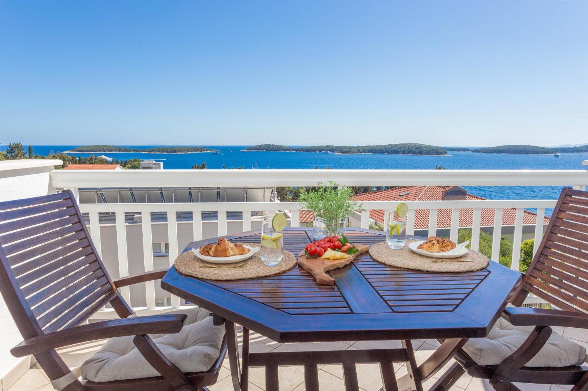 Tia Hvar Top View Apartment Hvar Town Kültér fotó